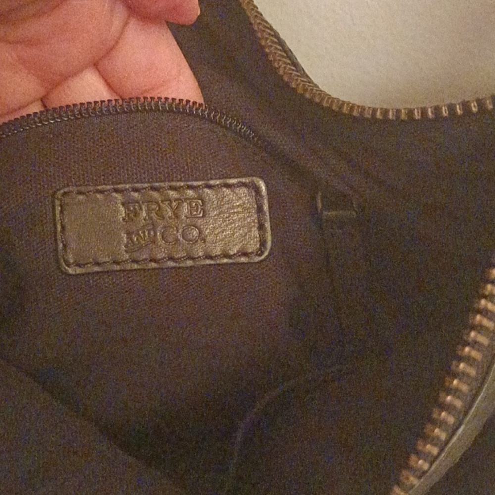 FRYE AND CO. Black Leather Shoulder Bag with Gold Accents - Picture 3 of 6